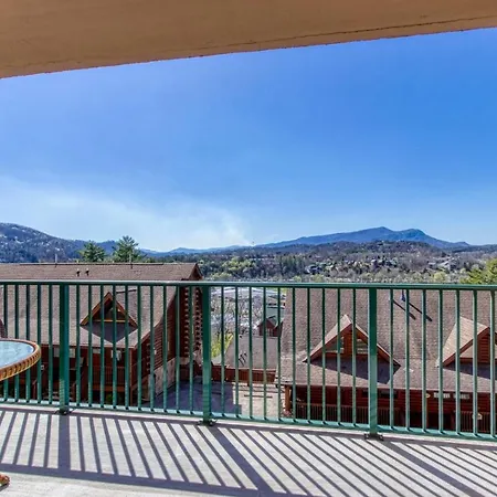 Gorgeous 2Bd 2Bth Condo With Mountain Views Pool Hot Tub Game Room Close To Parkway Pigeon Forge Exterior photo